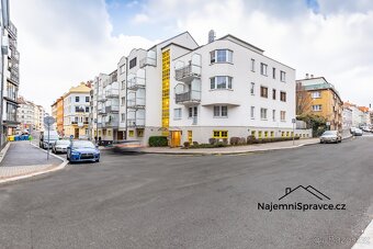 Útulný byt 2+kk s balkonem k pronájmu – Na Sypkém, Libeň (5 - 6