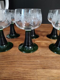 Skleničky na víno 6 kusů. - 6