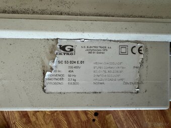 Cihly a stavební rozvaděč - 6