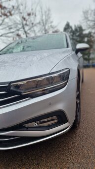 Volkswagen Passat - 6