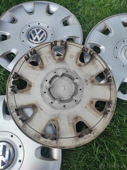 Sada 4 kusů poklic Volkswagen (15") - 6