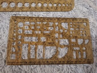 Různé rýsovací potřeby - 6