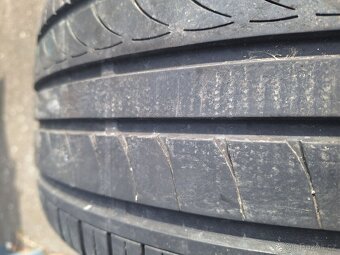 245/40 R19 letní pneu - 6
