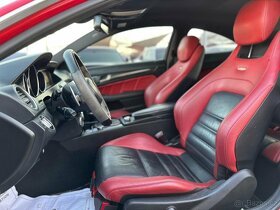 Mercedes - Benz C63 AMG Coupe - 6