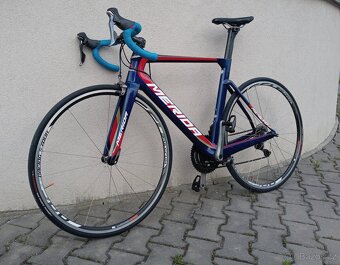 Prodám aerokarbonové silniční kolo MERIDA REACTO - 6