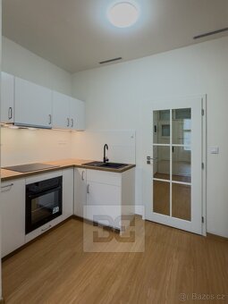Pronájem bytu 3+1, 80 m2 - Praha - Žižkov, ev.č. N07856 - 6