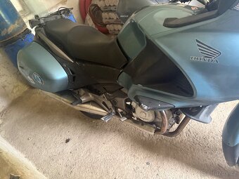 Predám Honda NT 700V Deauville (2006), 66 000 k - 6