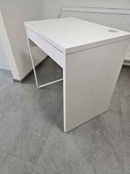 Dětský psací stůl IKEA s výsuvným šuplíkem - 6