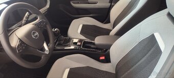 Opel Mokka, Elegance 1,2 Turbo, 870km, jako nové - 6