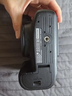 Canon EOS 6D Mark II Body - 6