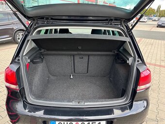 Volkswagen Golf VI 2.0 TDI 81 kW Highline - 6