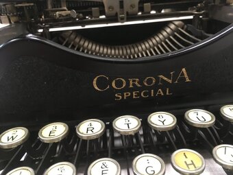 Malý psací stroj CORONA SPECIAL - 6