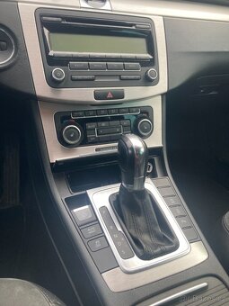 VW Passat kombi B7 highline, DSG, 2.0 TDI 103 kw - 6