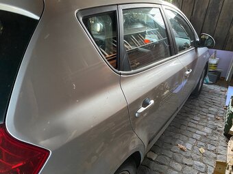 kia ceed 2008 1.4 - 6