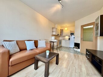 Prodej bytu 2+kk - 6