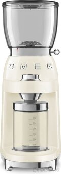 Kávovar Expresso a Mlýnek na kávu Smeg 50's Style krémový - 6