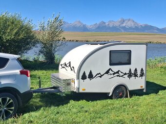 Predám upravený minikaravan KONDOR do 750kg - 6