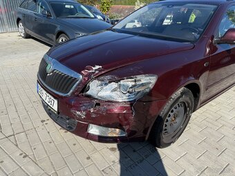 Škoda Octavia Combi 2.0 TDI 10/2010 Laurin & Klement - 6