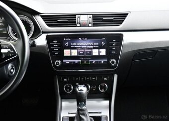 Škoda Superb 2.0TDi ACC NAVI CARPLAY - 6