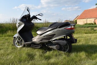 Suzuki Burgman 125 - 6