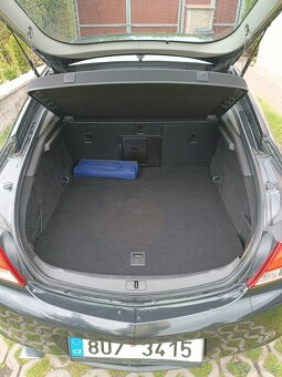 Opel Insignia cosmo 2.0CDTI 5DR - 6