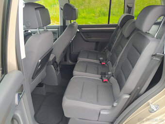 VW Touran 1.6 TDi CR, navi, tempomat, webasto. - 6