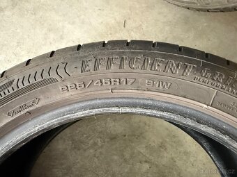 prodám letní pneumatiky 225/45/17 Goodyear celá sada - 6