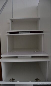 Dětské studio postel, stůl, skříň,úložný prostor - 6