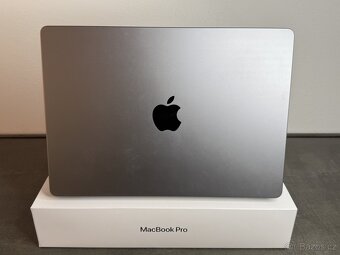 MacBook Pro 14'' 2021 / M1 Pro / 16GB / 512GB SSD / Space - 6