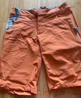 Sportovní outdoorové kalhoty Silvini S - 6
