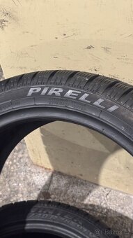 Zimní pneu 235/40/18 Pirelli 240 Snowsport - 6