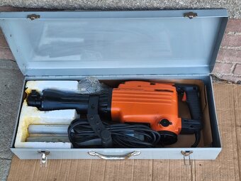 Prodám Demoliční kladivo Schwarzbach SAH 1500 -50 J - 6