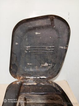 Jawa - ČZ 250, 350 kývačka, panelka bateriový kadtlík - 6