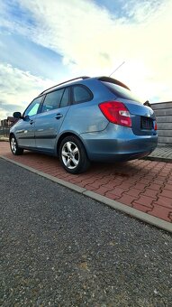 Škoda Fabia 2 Combi 1.4 16v MPI Style Edition - park.senzory - 6