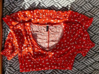 Zářivě červené letní minišaty Divided, 40,viskóza cena dohod - 6