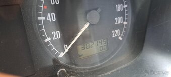 Škoda Octavia  1.9 Tdi 66 kw 4x4, r.v.2000 - 6