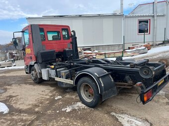 Iveco ML 80 E kontejnér - 6