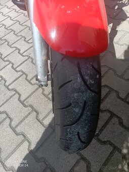 Suzuki Bandit 1200 - 6