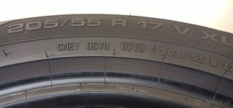 Uniroyal RainSport 3 205/55 R17 95V 4-4,5mm - 6