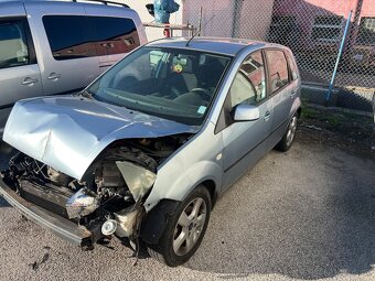 Ford Fiesta - 6
