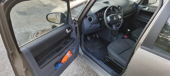Mitsubishi Colt - 6