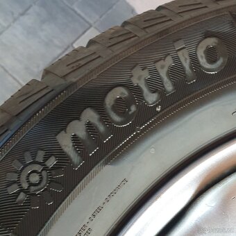 Zimní kola Dacia 215/65/16, 6.5Jx16 ET50 č.AK03 - 6