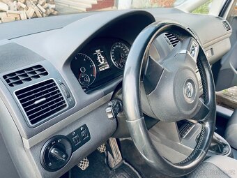 Touran 1.6TDI 77kW, 157800km, 2010 - 6