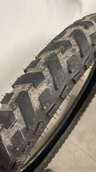 Prodám pneumatiky enduro/silnice - 6