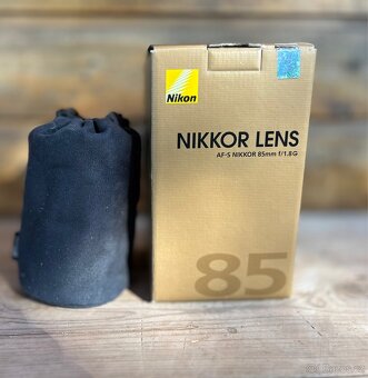 NIKON 85 mm f/1,8 G AF-S - 6