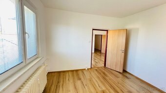 Ponájem světlého bytu 2+1, balkon, 8.května, Šumperk - 6