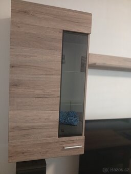 Prodám obývací stěnu   Komoda 2ks :  D 170cm ,Š -40 cm ,V-78 - 6