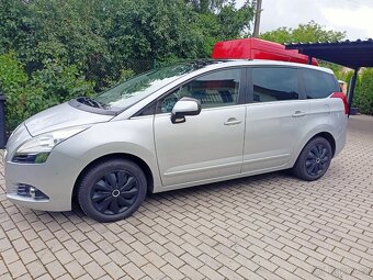 Peugeot 5008 1.6 THP 115kw r.v: 9/2010 - 6