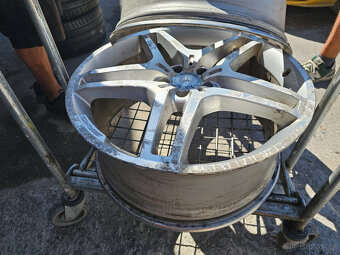 >>>>5x112 R 21" alu disky Mercedes AMG - 6