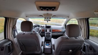 Chrysler Voyager Town Country 3,3 - 6